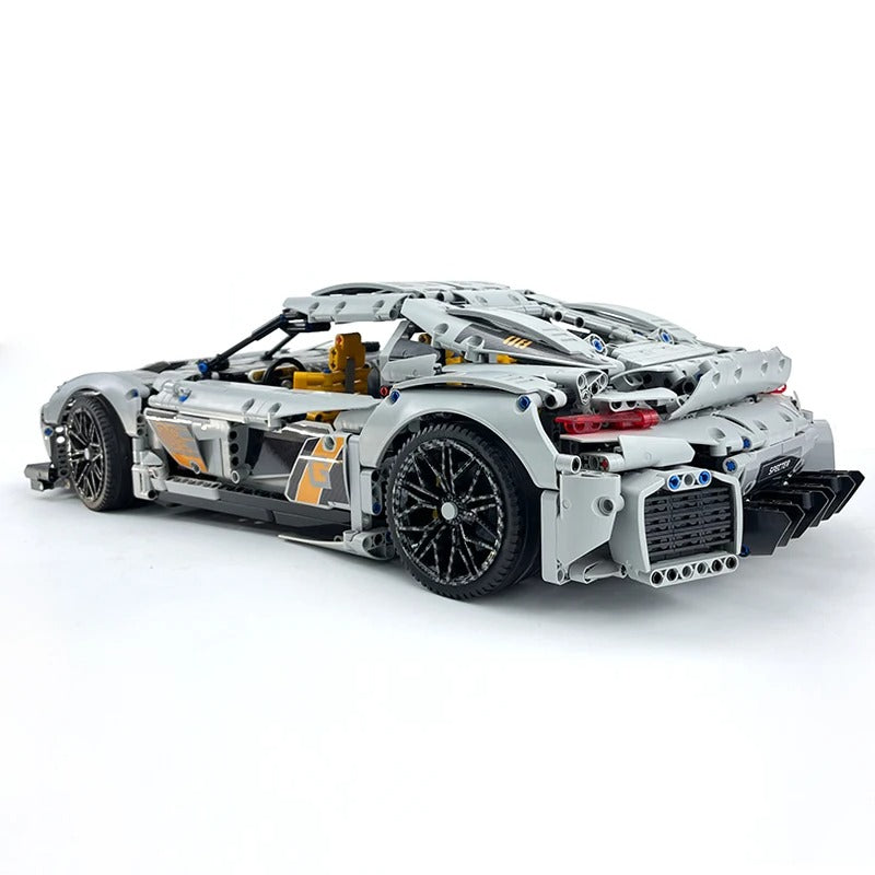 MOYU-88012 1:8 Sports Car Koenigsegg GEMARE Building Block Set 3508pcs Adult Collector Collectible Model Kit