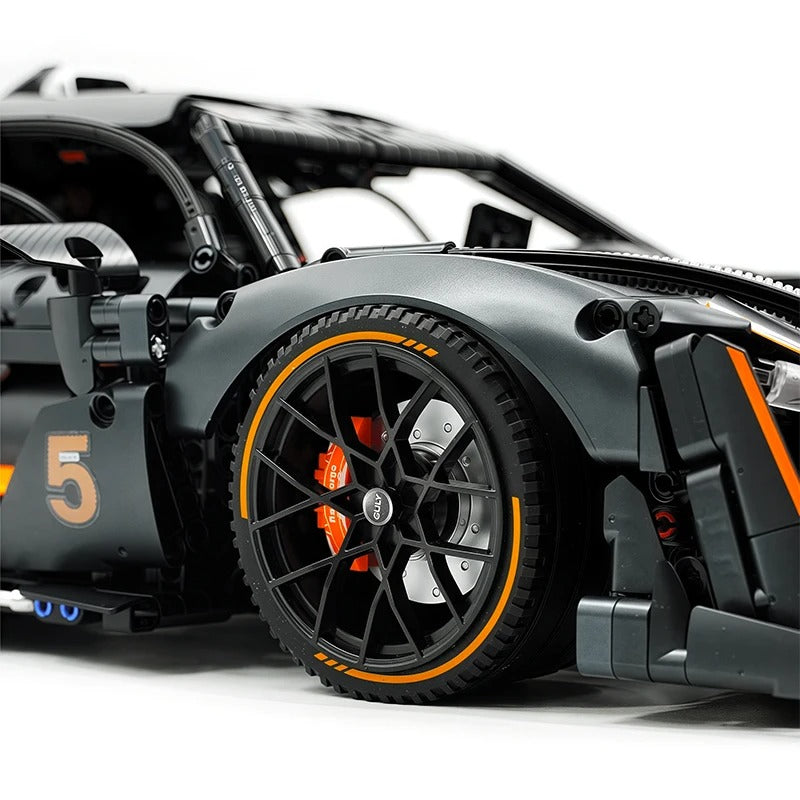 GULY-10646 1:8 Sports Car Series-Senna Chrome Version Building Block Set 3803pcs Adult Collector Collectible Model Kit
