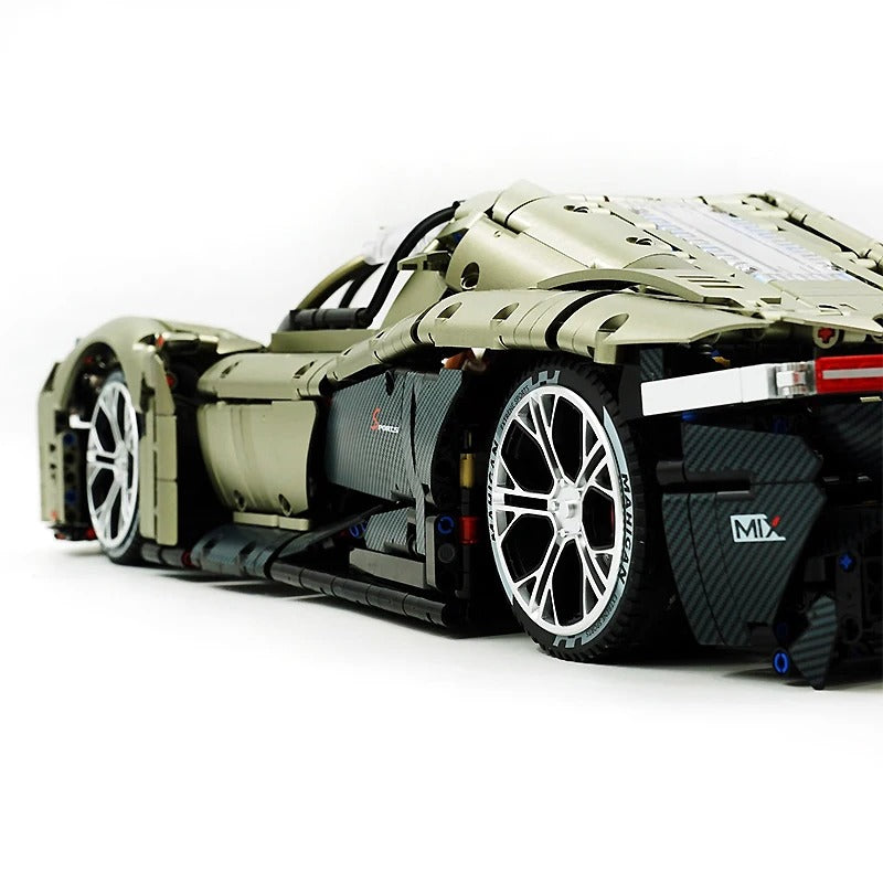 GULY-10626 1:8 Sports Car Mission X Electroplating Limited Edition Building Block Set 4056pcs Adult Collector Collectible Model Kit