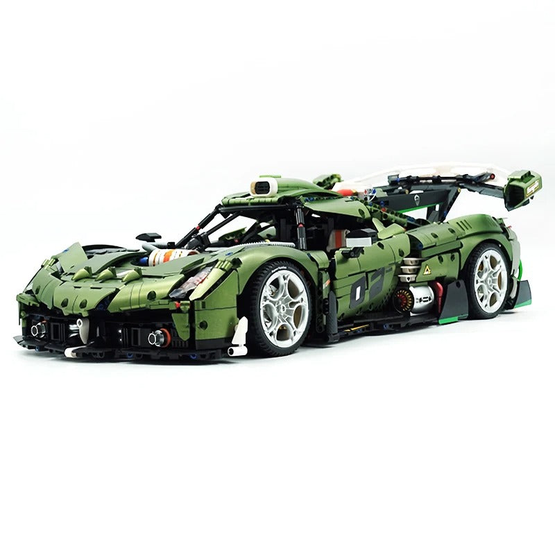 GULY-10628 1:8 Sports Car Koenigsegg Chrome Version Building Block Set 3838pcs Adult Collector Collectible Model Kit