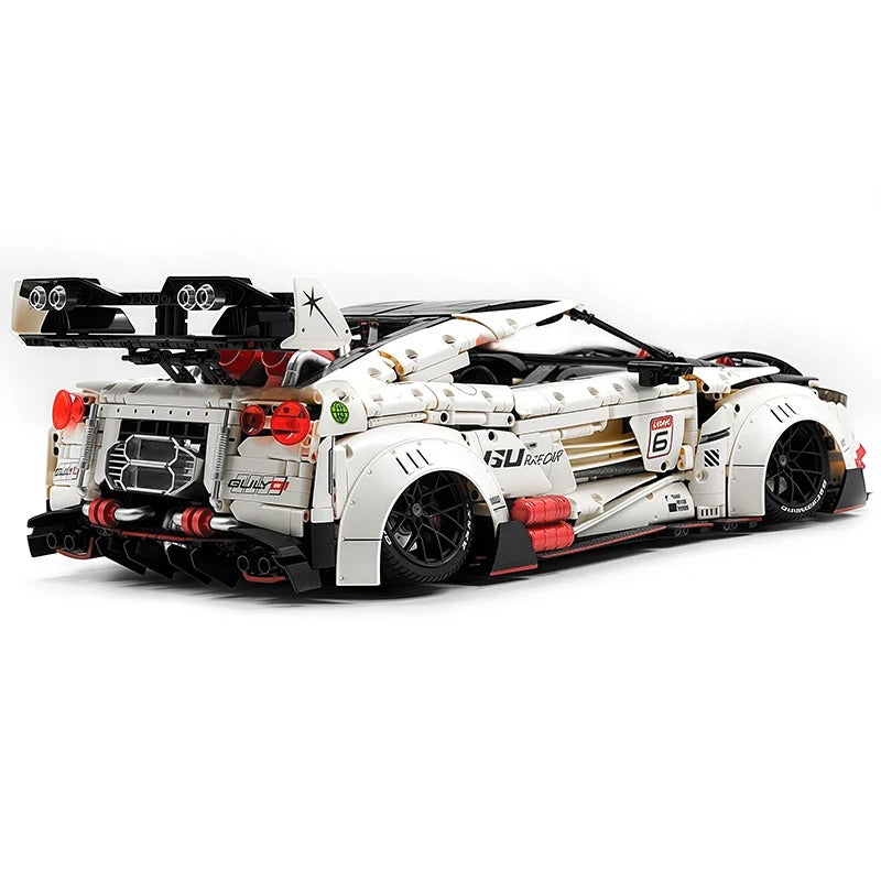 GULY-10630 1:8 Sports Car Supercar GTR Building Block Set 3939pcs Adult Collector Collectible Model Kit