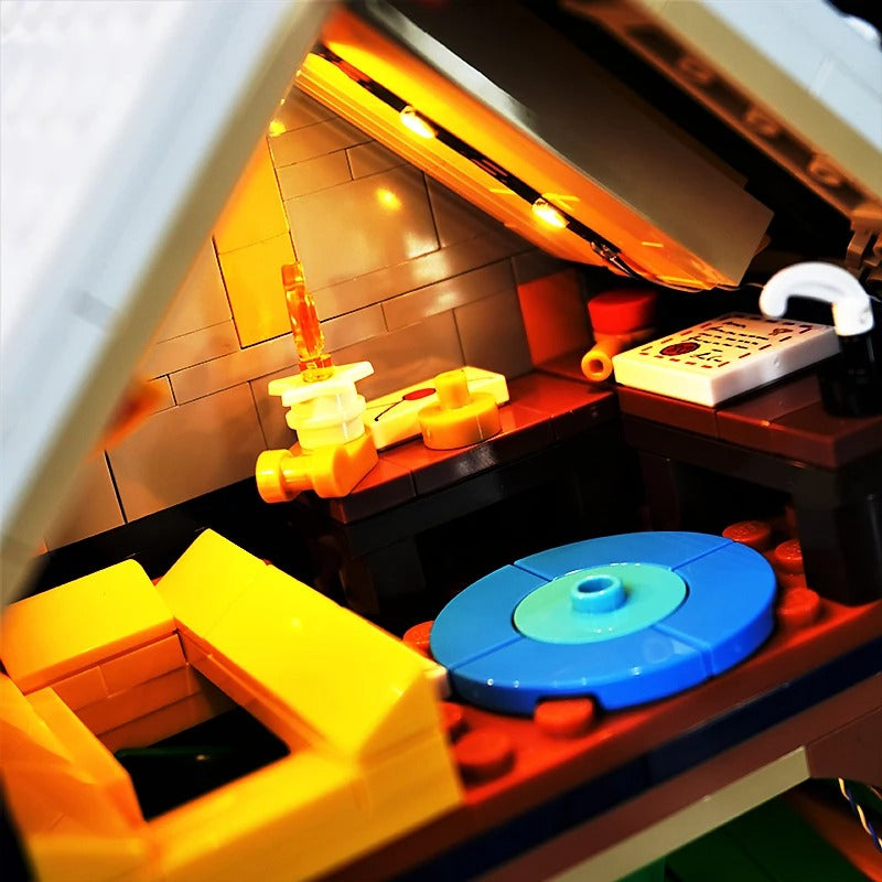 LED lights suitable for the LEGO 10339 Santa's Post Office set