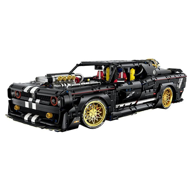 GULY-10637 1:8 Sports Car Dodge Challenger Building Block Set 3751pcs Adult Collector Collectible Model Kit