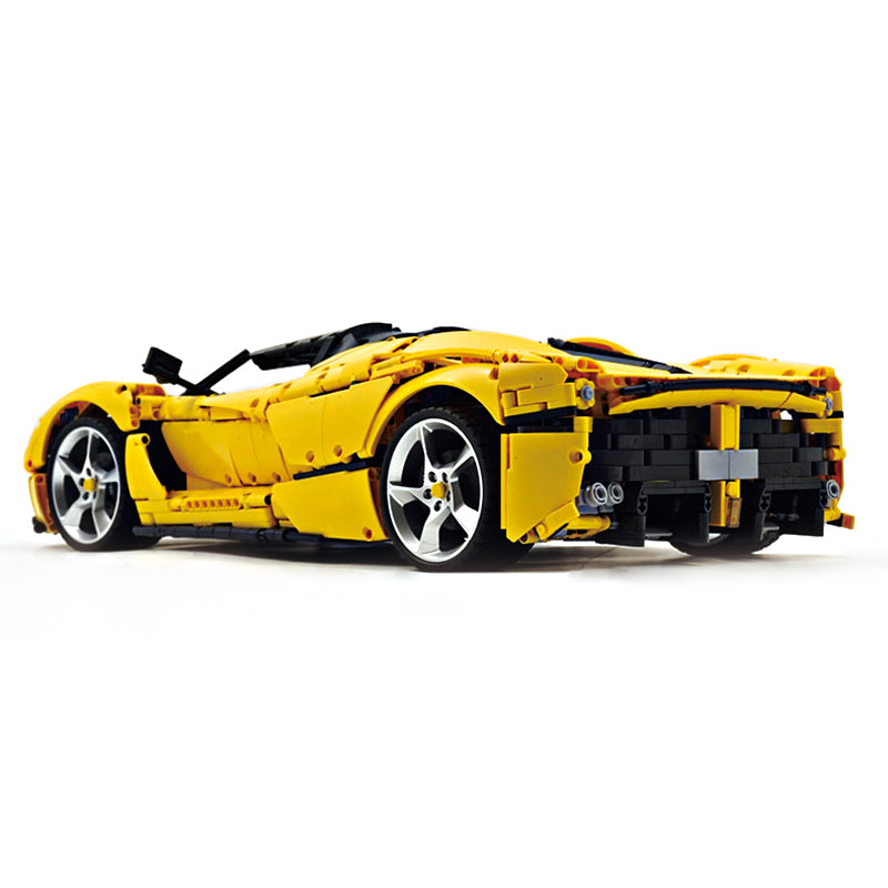 MOC-194680 1:8 Sports Car Ferrari LaFerrari Building Block Set 3636pcs Collectible Model Kit with Custom Wheels