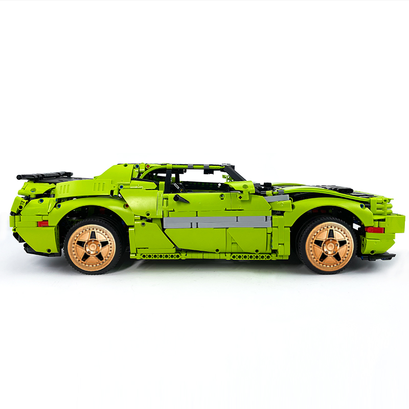 MOC-152910 1:8 Sports Car Dodge Challenger Concept Building Block Set 3121pcs Collectible Model Kit with Custom Wheels