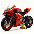 672101 Motorcycle Car Model Building Blocks MOC Racing V4S Vehicles Bricks  2129pcs