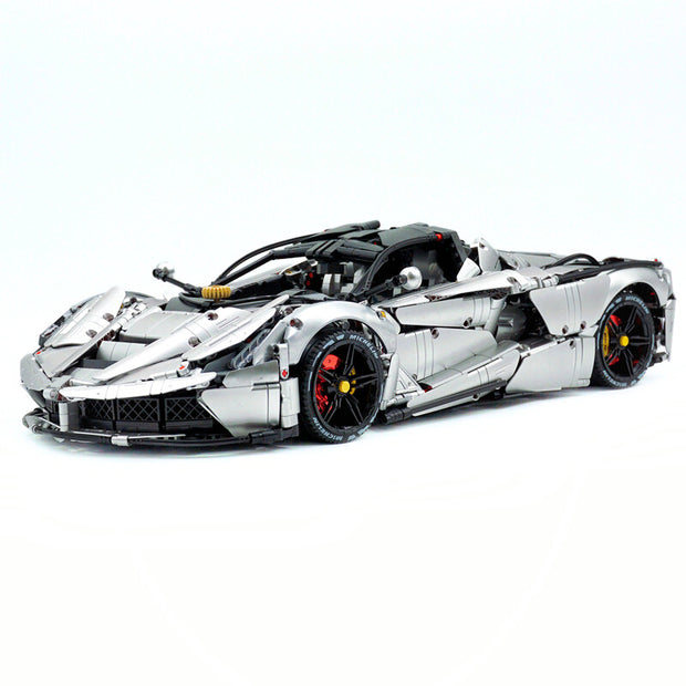 CADA-C61505 1:8 Sports Car LaFerrari Custom Silver Building Block Set 4739pcs Adult Collector Collectible Model Kit