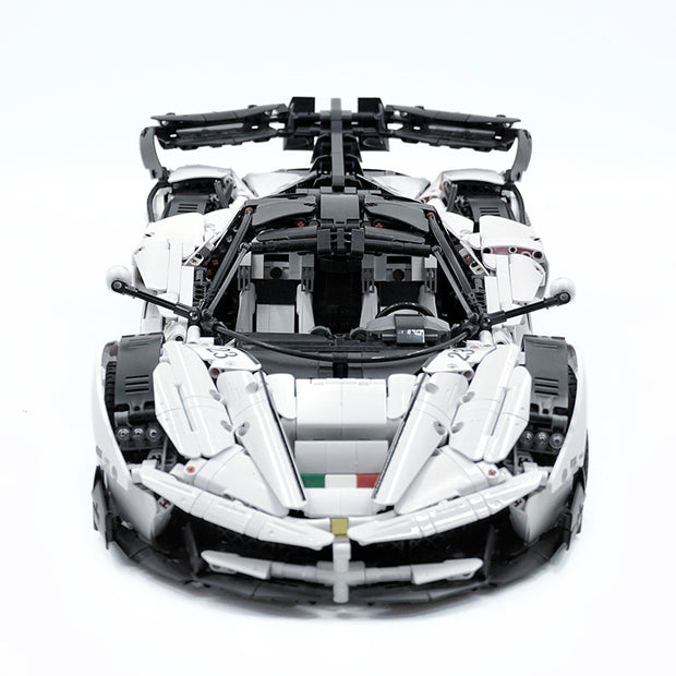 CADA-C61505 1:8 Sports Car LaFerrari Custom Sliver Building Block Set 4739pcs Adult Collector Collectible Model Kit