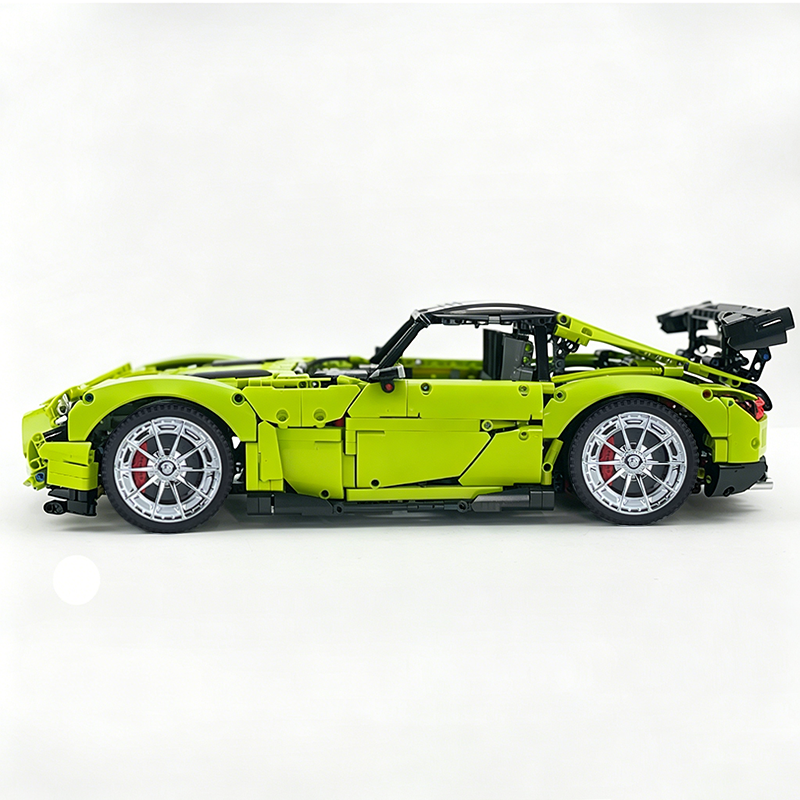 MOC-73939 1:8 Sports Car AMG GT R Black Series Building Block Set 2456 pcs Collectible Model Kit with Custom Wheels