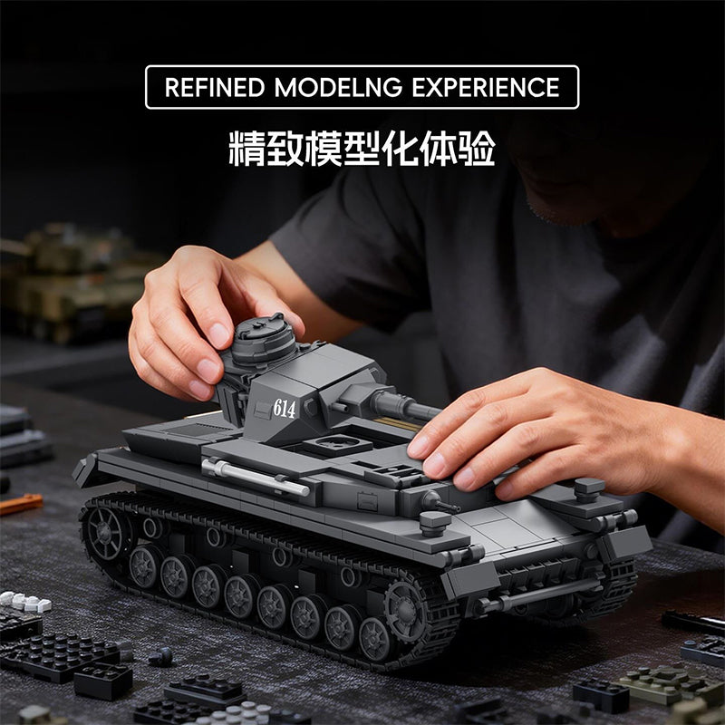 TK9001 1:8 Panzer IV Tank Building Blocks, 653 PCS WW2 German Dark Gray Medium Tank Static Model, Adult Collectible Building Brick Gift