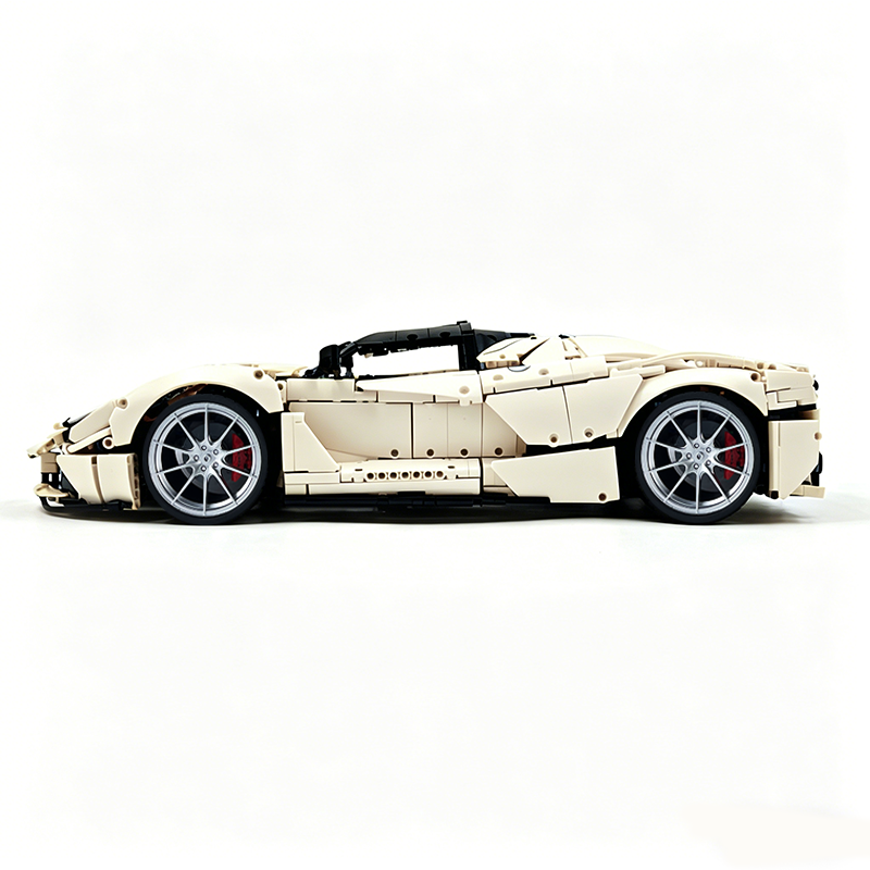 MOC-194680 1:8 Sports Car Ferrari LaFerrari Building Block Set 3636pcs Collectible Model Kit with Custom Wheels