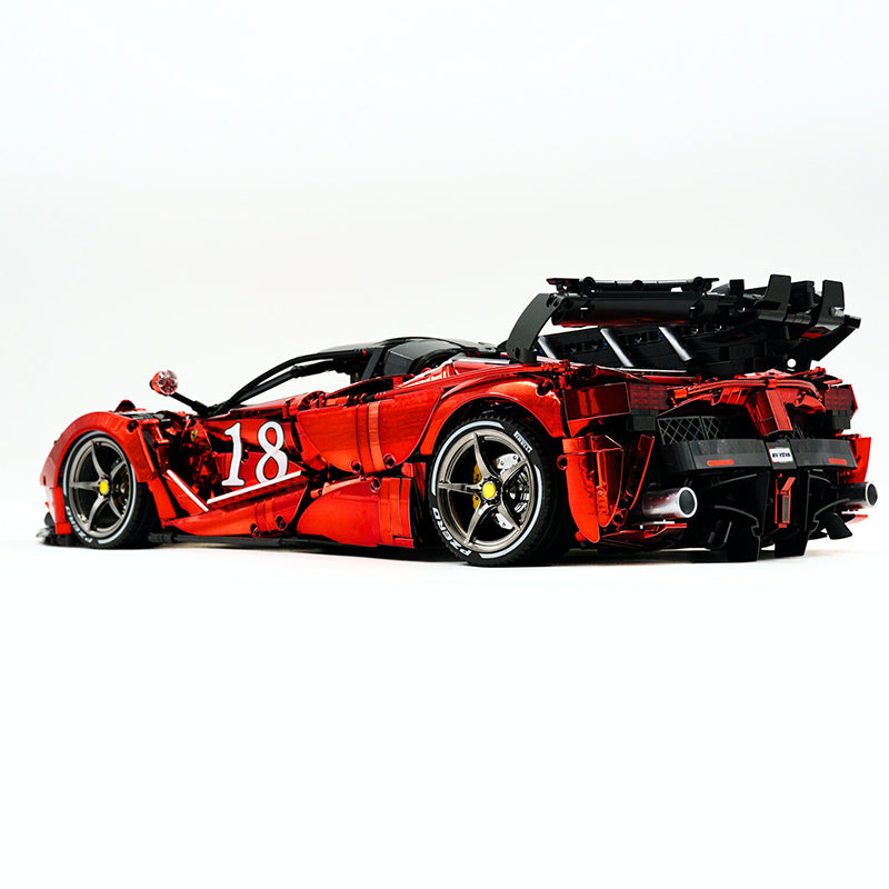 CADA-C61505 1:8 Sports Car LaFerrari Custom Electroplating Red Building Block Set 4739pcs Adult Collector Collectible Model Kit