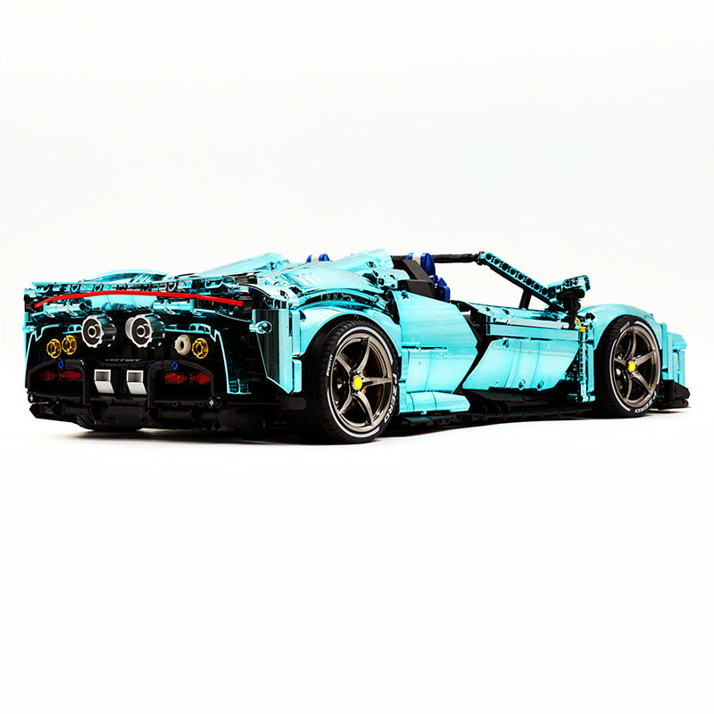 GULY-10623 1:8 Sports Car Italian Electroplated Tiffany Blue Building Block Set 3981pcs Adult Collector Collectible Model Kit