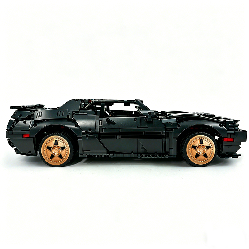 MOC-152910 1:8 Sports Car Dodge Challenger Concept Building Block Set 3121pcs Collectible Model Kit with Custom Wheels