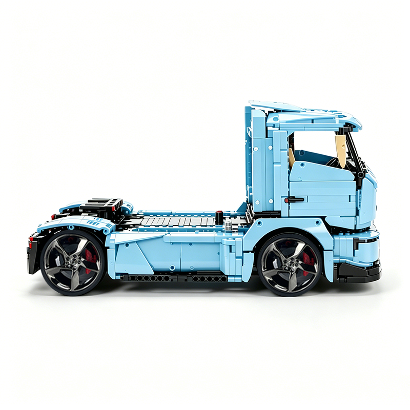 MOC-88792 1:11 Sports Car Race Truck Building Block Set 2064pcs Collectible Model Kit with Custom Wheels