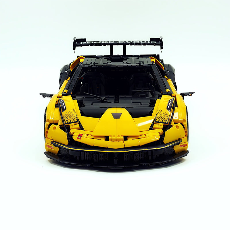 TGL-SCV12 1:8 Sports Car Lamborghini Custom Yellow Building Block Set 4100pcs Adult Collector Collectible Model Kit