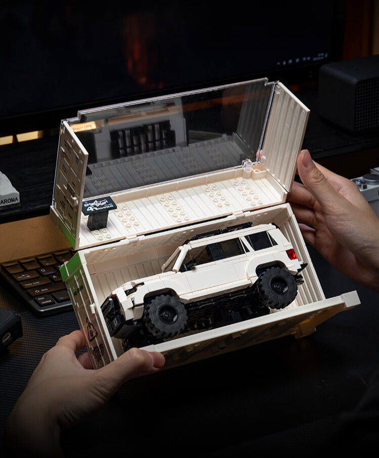 Toyota-licensed Super Cruiser Brick Set 540pcs