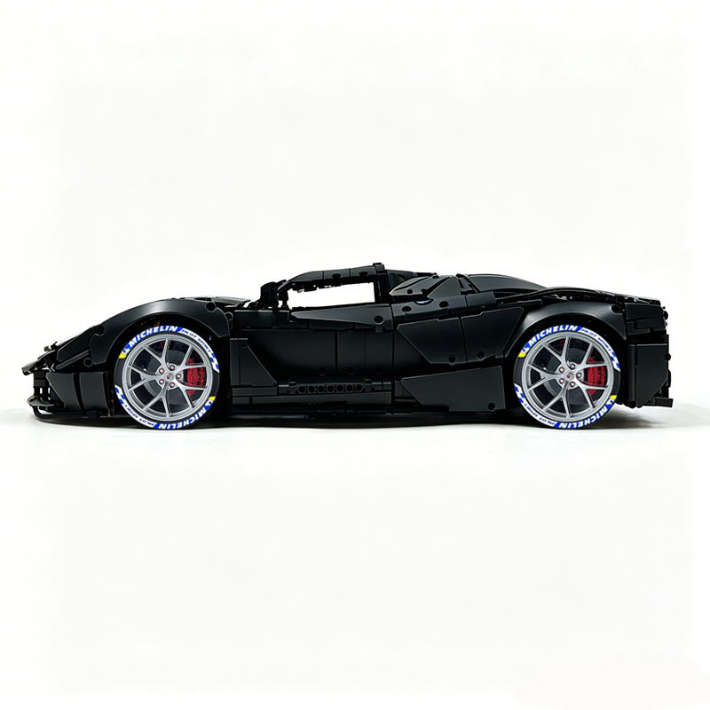 MOC-194680 1:8 Sports Car Ferrari LaFerrari Building Block Set 3636pcs Collectible Model Kit with Custom Wheels