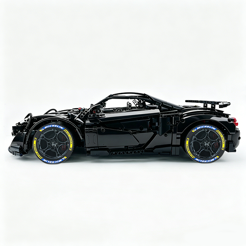 MOC-190653 1:8 Sports Car McLaren 600LT Building Block Set 2688pcs Collectible Model Kit with Custom Wheels