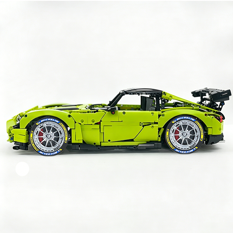 MOC-73939 1:8 Sports Car AMG GT R Black Series Building Block Set 2456 pcs Collectible Model Kit with Custom Wheels