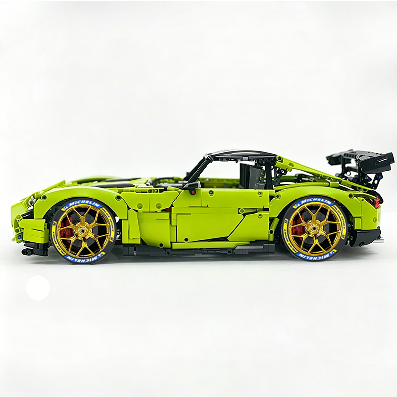 MOC-73939 1:8 Sports Car AMG GT R Black Series Building Block Set 2456 pcs Collectible Model Kit with Custom Wheels
