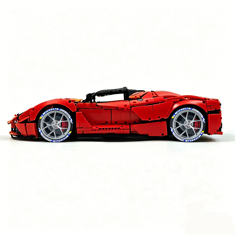 MOC-194680 1:8 Sports Car Ferrari LaFerrari Building Block Set 3636pcs Collectible Model Kit with Custom Wheels