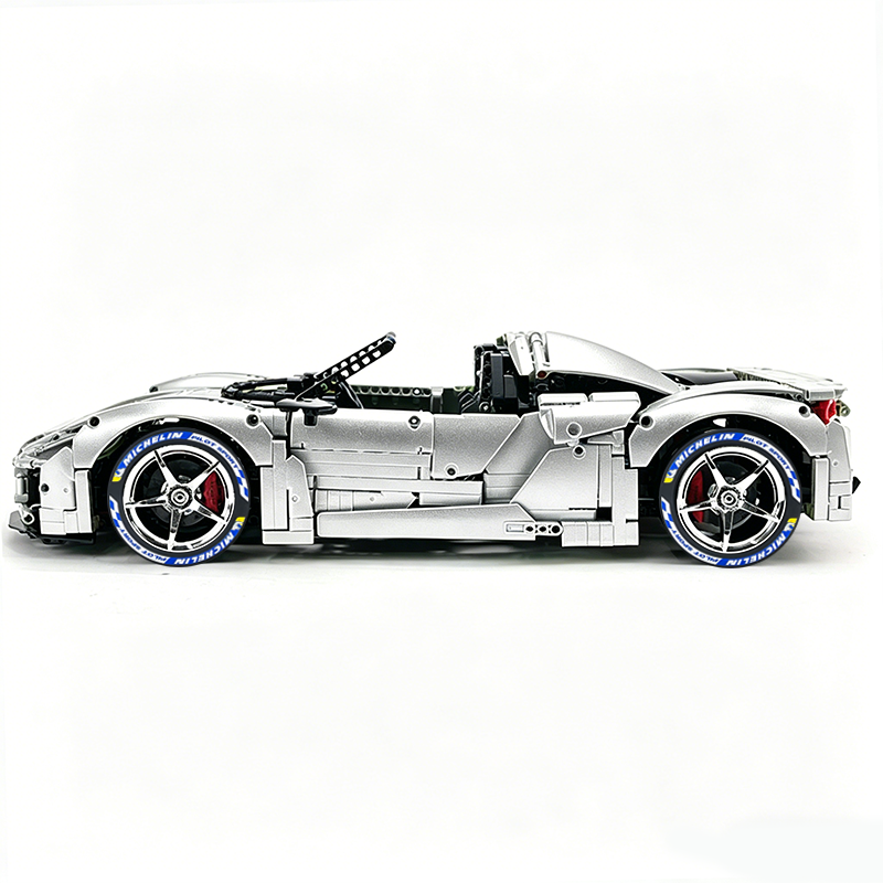 MOC-159171 1:8 Sports Car Porsche 918 Building Block Set 2266pcs Collectible Model Kit with Custom Wheels