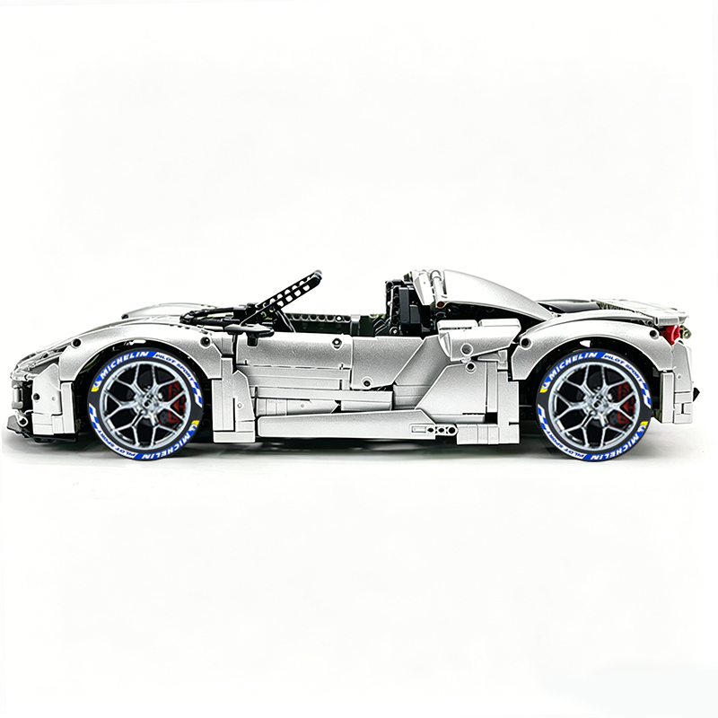 MOC-159171 1:8 Sports Car Porsche 918 Building Block Set 2266pcs Collectible Model Kit with Custom Wheels