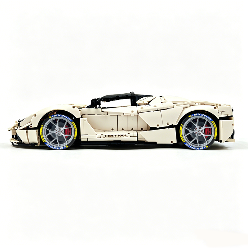 MOC-194680 1:8 Sports Car Ferrari LaFerrari Building Block Set 3636pcs Collectible Model Kit with Custom Wheels