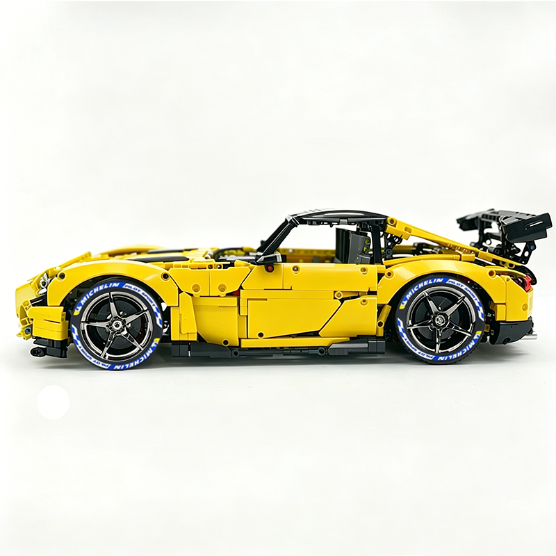 MOC-73939 1:8 Sports Car AMG GT R Black Series Building Block Set 2456 pcs Collectible Model Kit with Custom Wheels