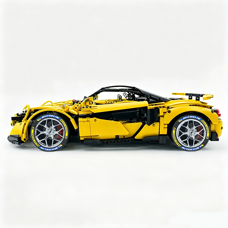 MOC-190653 1:8 Sports Car McLaren 600LT Building Block Set 2688pcs Collectible Model Kit with Custom Wheels