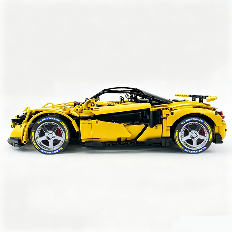 MOC-190653 1:8 Sports Car McLaren 600LT Building Block Set 2688pcs Collectible Model Kit with Custom Wheels