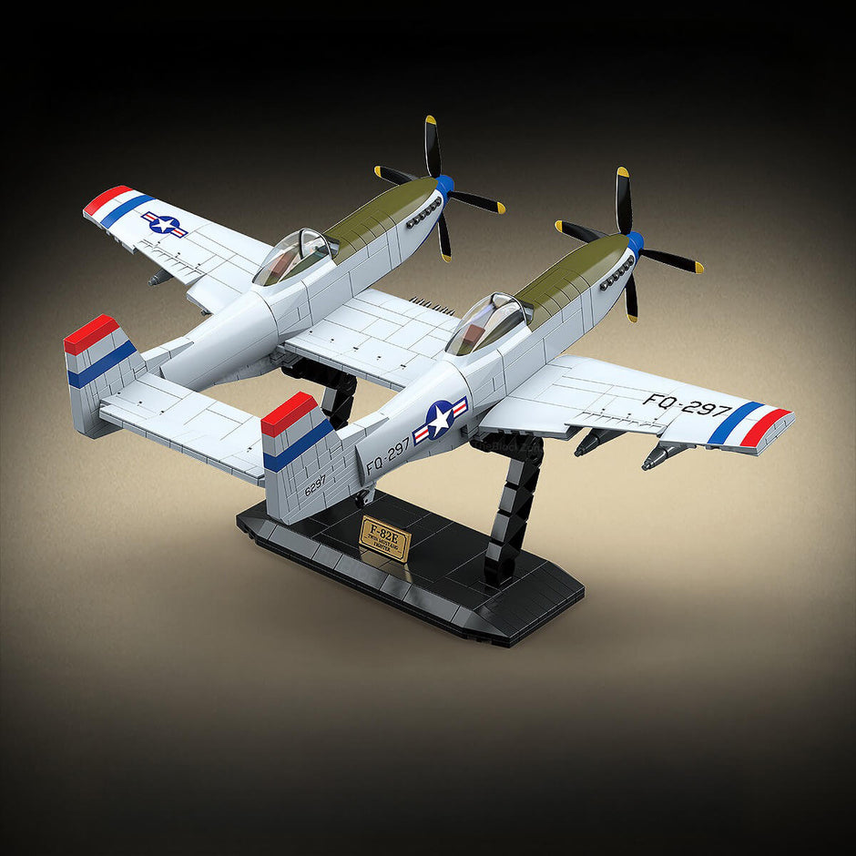 100281 North American F-82 Twin Mustang 1106pcs
